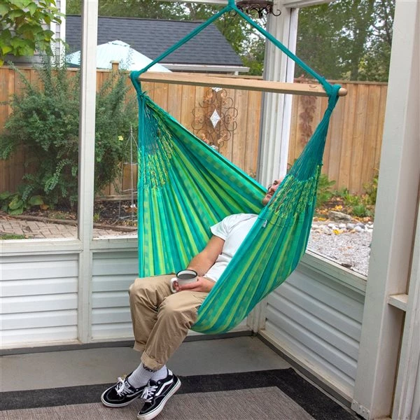 Vivere Viridis Cotton Hammock Chair with Wood Spreader Bar 4 Vivere Viridis Cotton Hammock Chair with Wood Spreader Bar - Image 2
